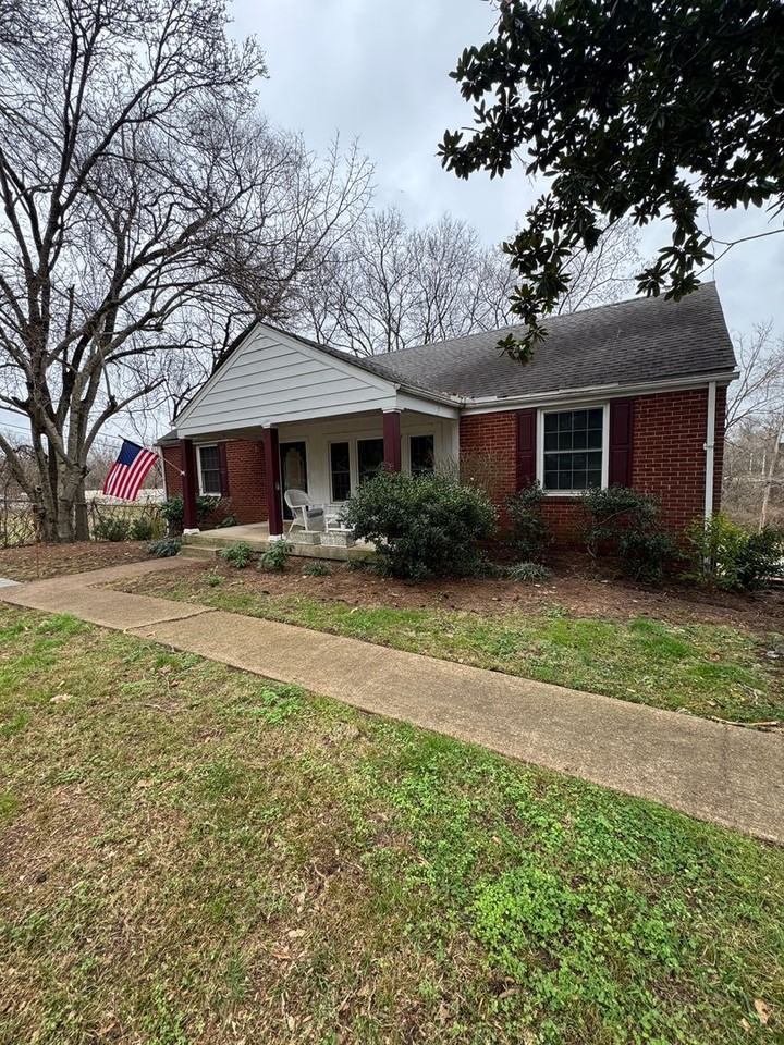 3504 Pleasant Valley Rd - Photo 2 of 16