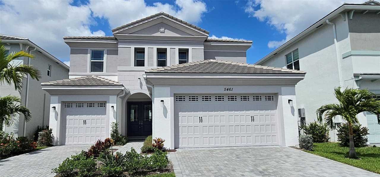 5461 Empire Dr - Photo 6 of 12