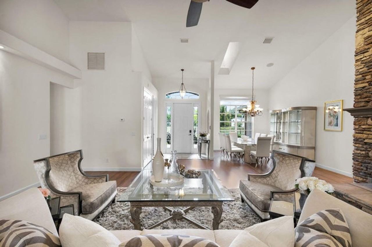 4754 4754 130th Avenue Avenue N - Photo 4 of 17