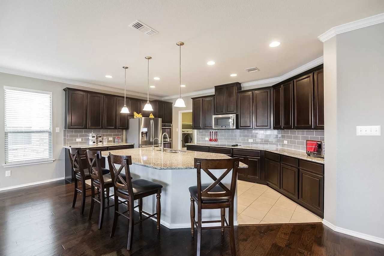 1129 Calla Lily Blvd - Photo 5 of 41