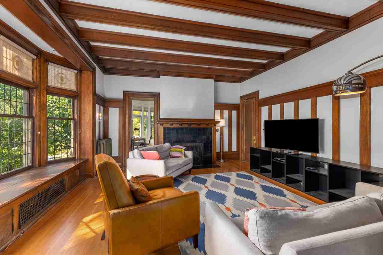 214 Fountain St Ne #1 - Photo 5 of 20