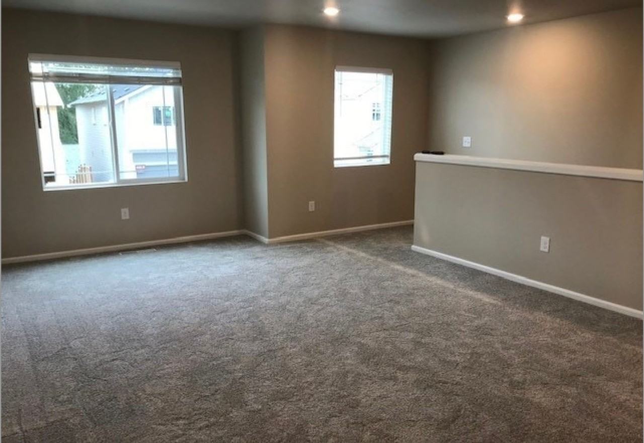 3710 80th Ave Ne - Photo 5 of 12