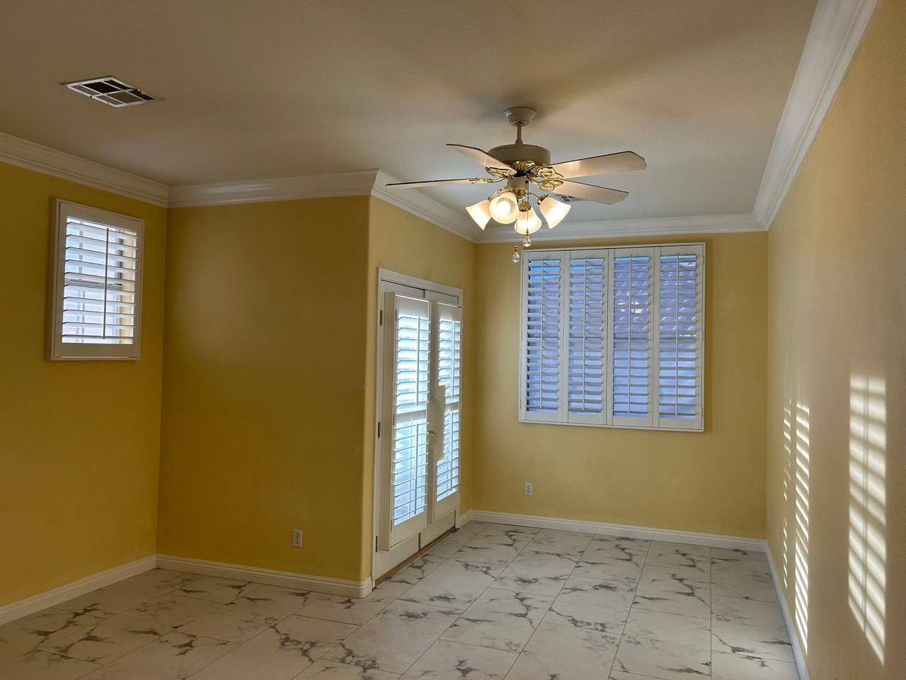 1136 Scenic Crest Dr - Photo 4 of 29