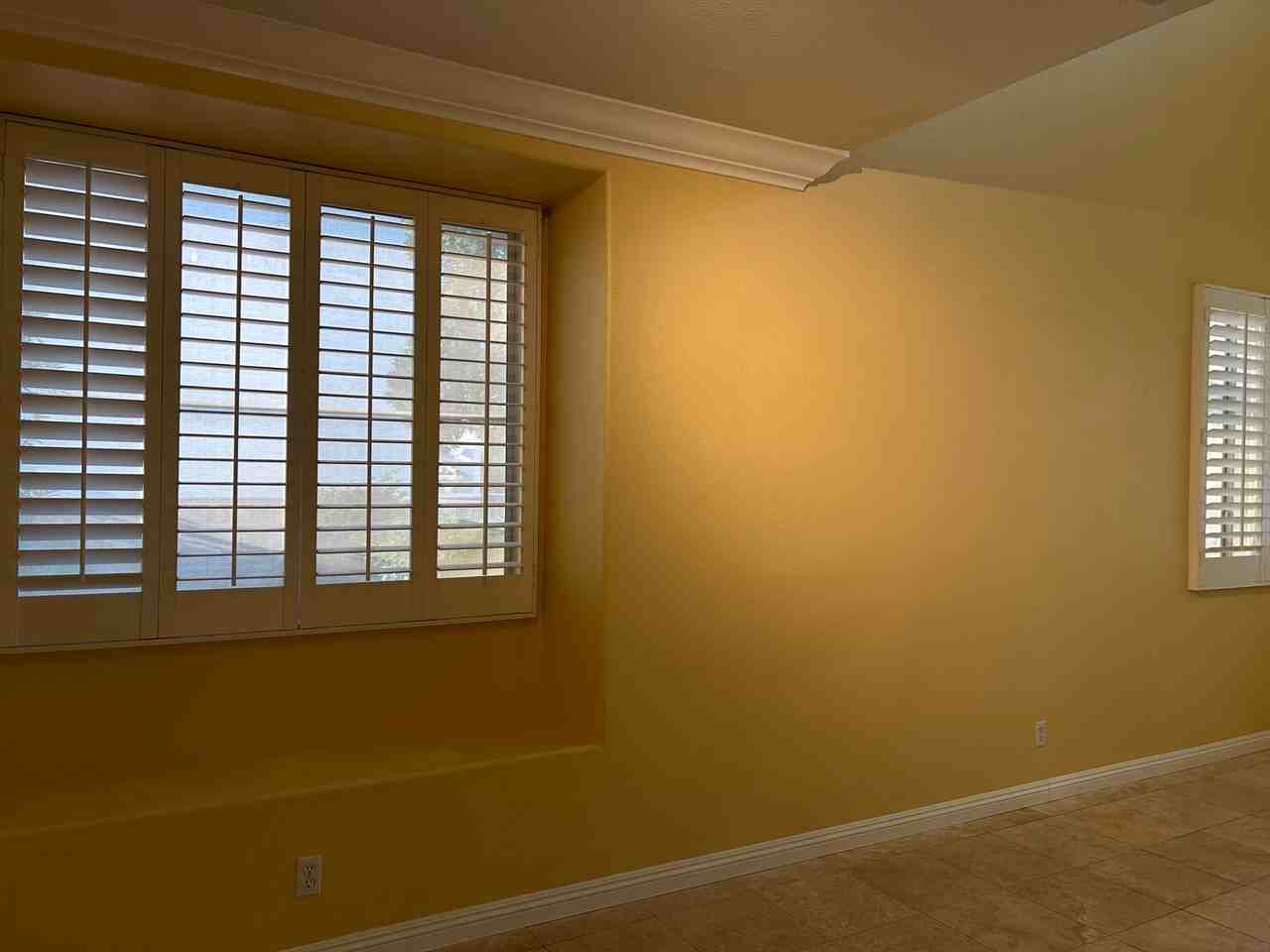 1136 Scenic Crest Dr - Photo 7 of 29