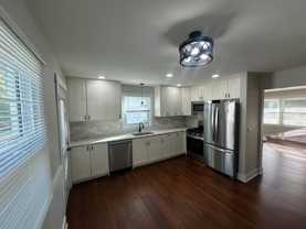 4220-26 Wilson - Photo 1 of 1