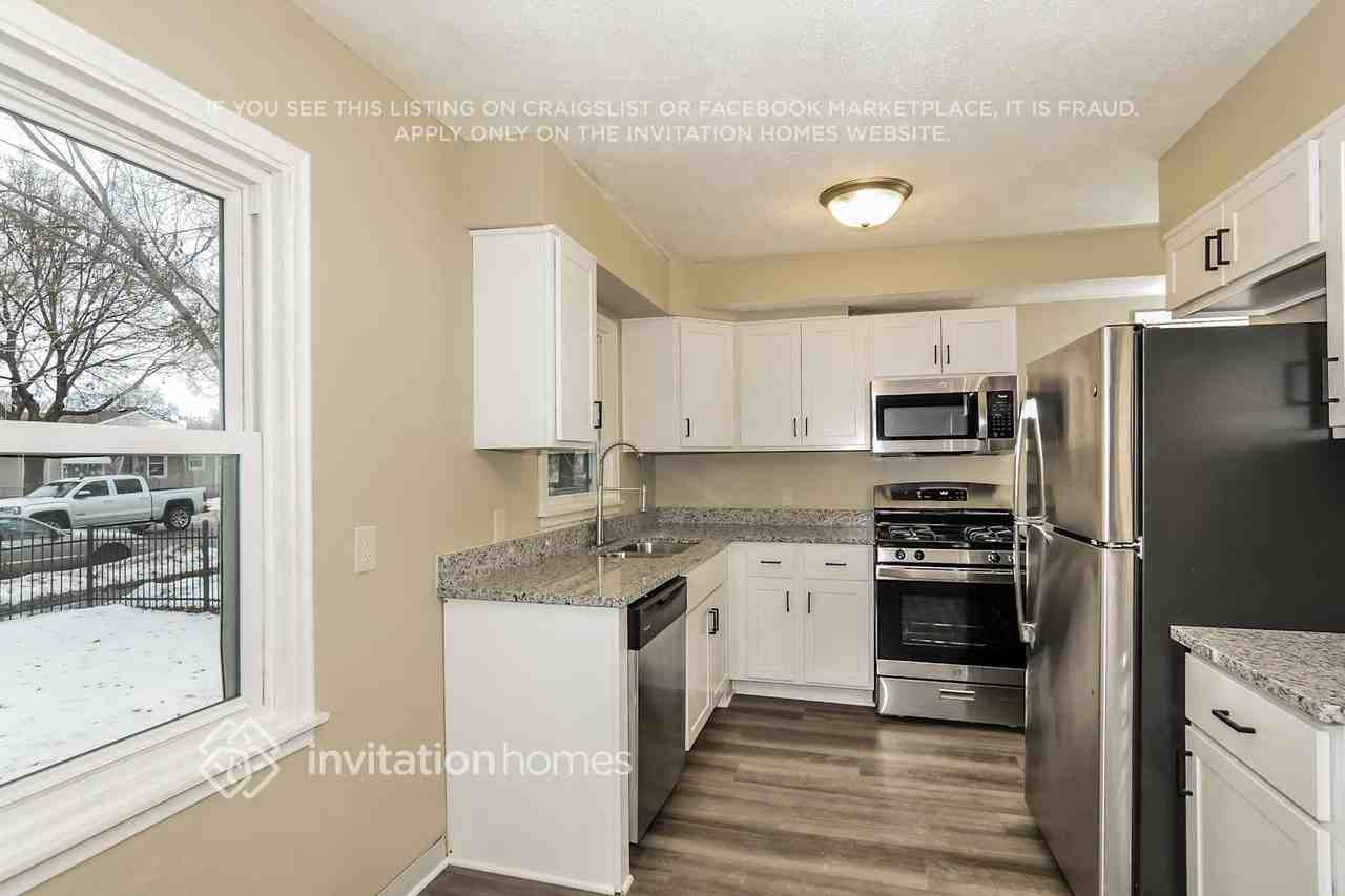 4016 5th Ave S - Photo 7 of 18