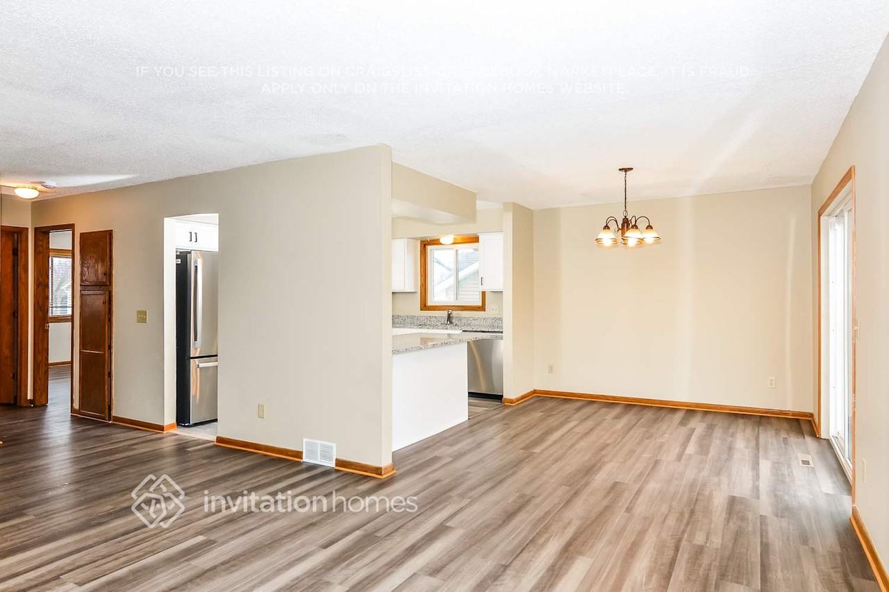 989 Ticonderoga Trl - Photo 7 of 19