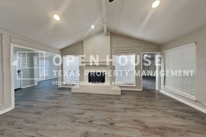 3817 Rochelle Dr - Photo 5 of 27