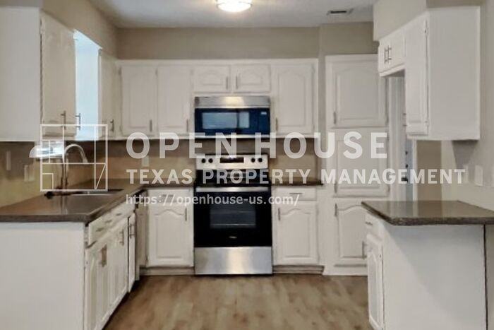 5128 Red River Dr - Photo 6 of 20