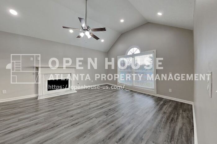 880 Burning Bush Dr - Photo 5 of 24