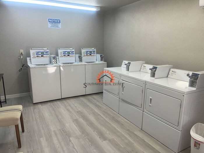 1025 W 18th St #24 - Photo 6 of 20