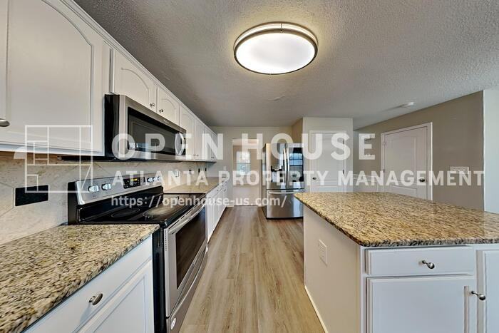 4134 Mcbride Dr - Photo 7 of 22