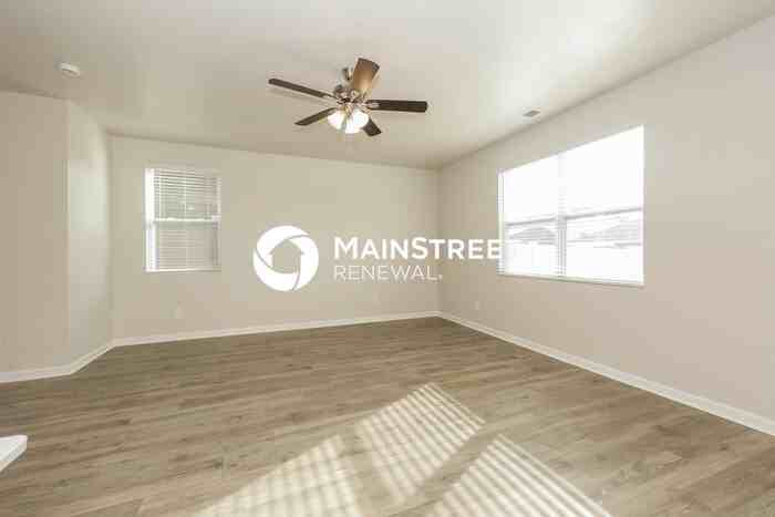 1814 Wellwood Ln - Photo 7 of 18