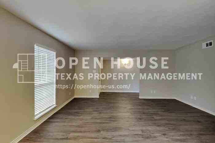 917 Stone Trail Dr - Photo 6 of 20