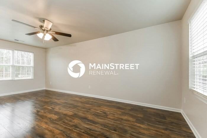 828 Brentwood Park Ln - Photo 4 of 18