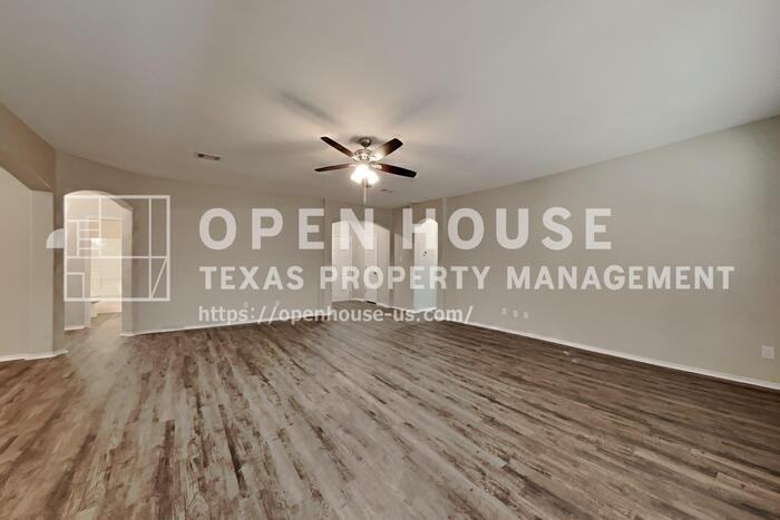 118 Shadybrook Dr - Photo 5 of 20