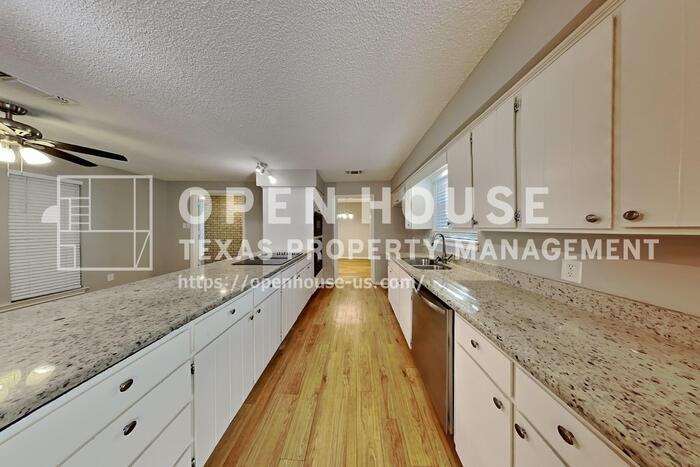 220 Meadowhill Dr - Photo 6 of 21