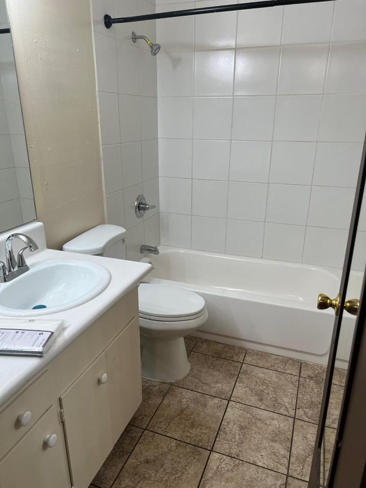 3843 Carol Ave #102 - Photo 6 of 11