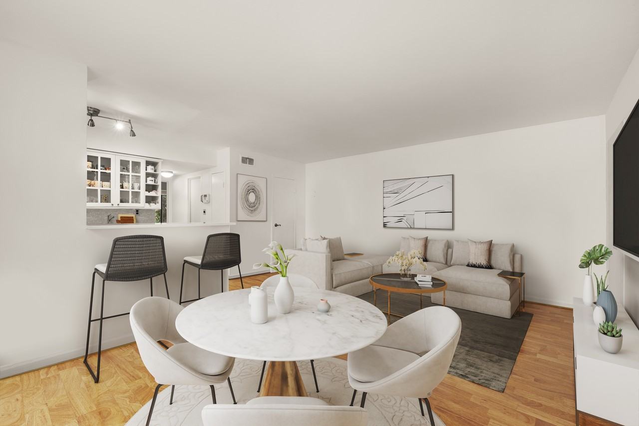 1031 Michigan Ave Ne #1 - Photo 7 of 22