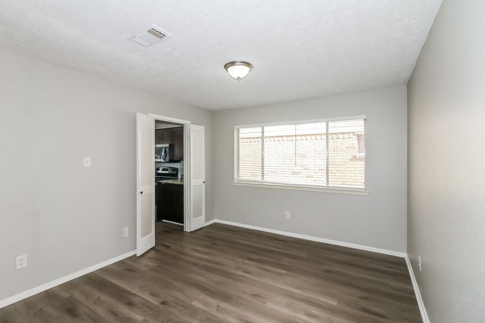 3446 Hombly Rd - Photo 6 of 16