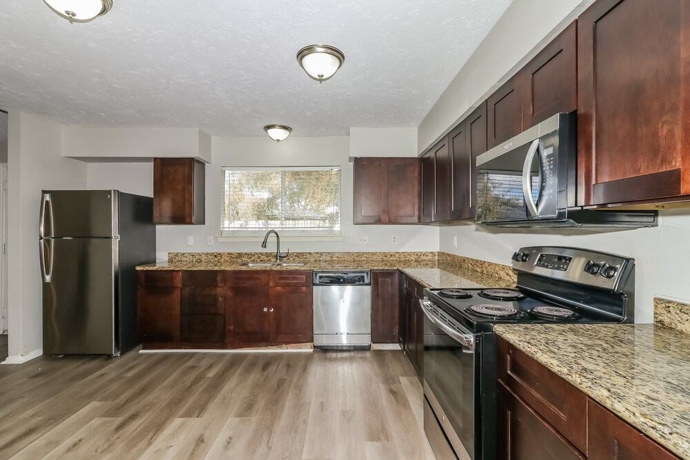 3446 Hombly Rd - Photo 7 of 16