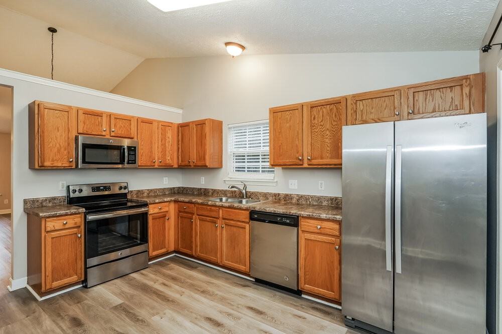 3240 Cain Harbor Dr - Photo 6 of 16