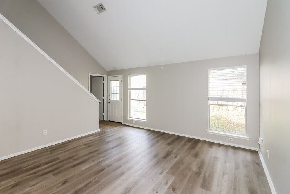 3630 Red Fir Dr - Photo 4 of 17