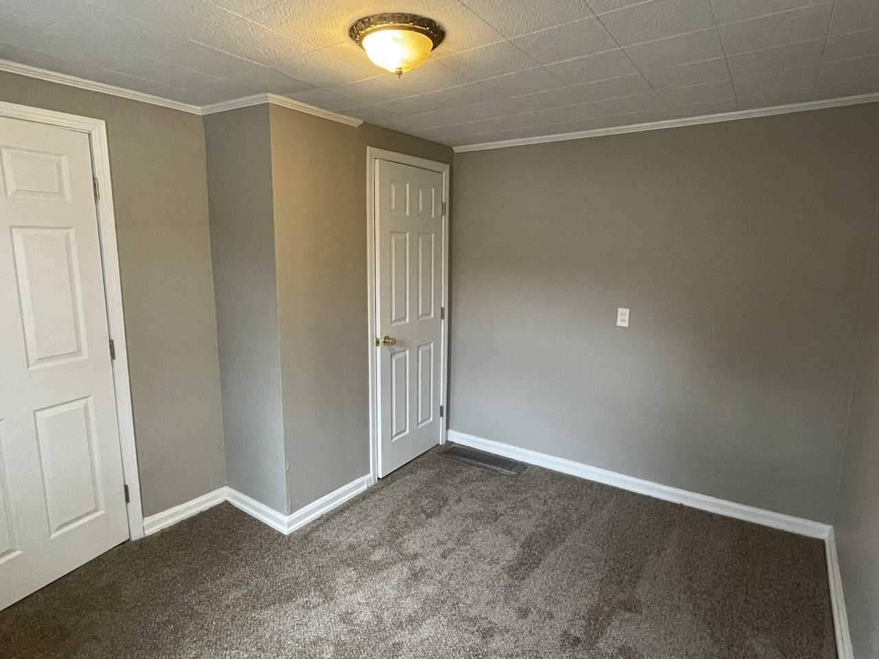 1729 Windemere Dr #NA - Photo 5 of 14