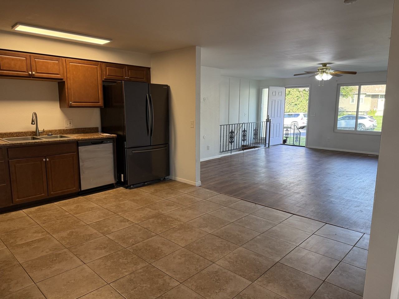 8332 Se - Photo 5 of 34