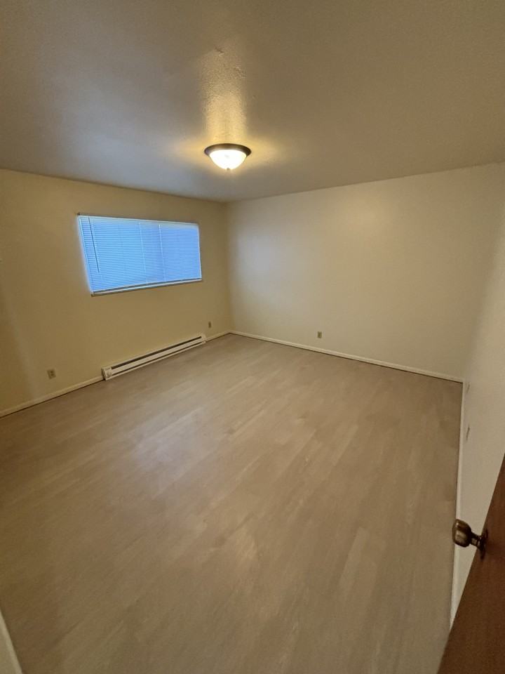 2008 W Woodriver Dr #2 - Photo 4 of 6