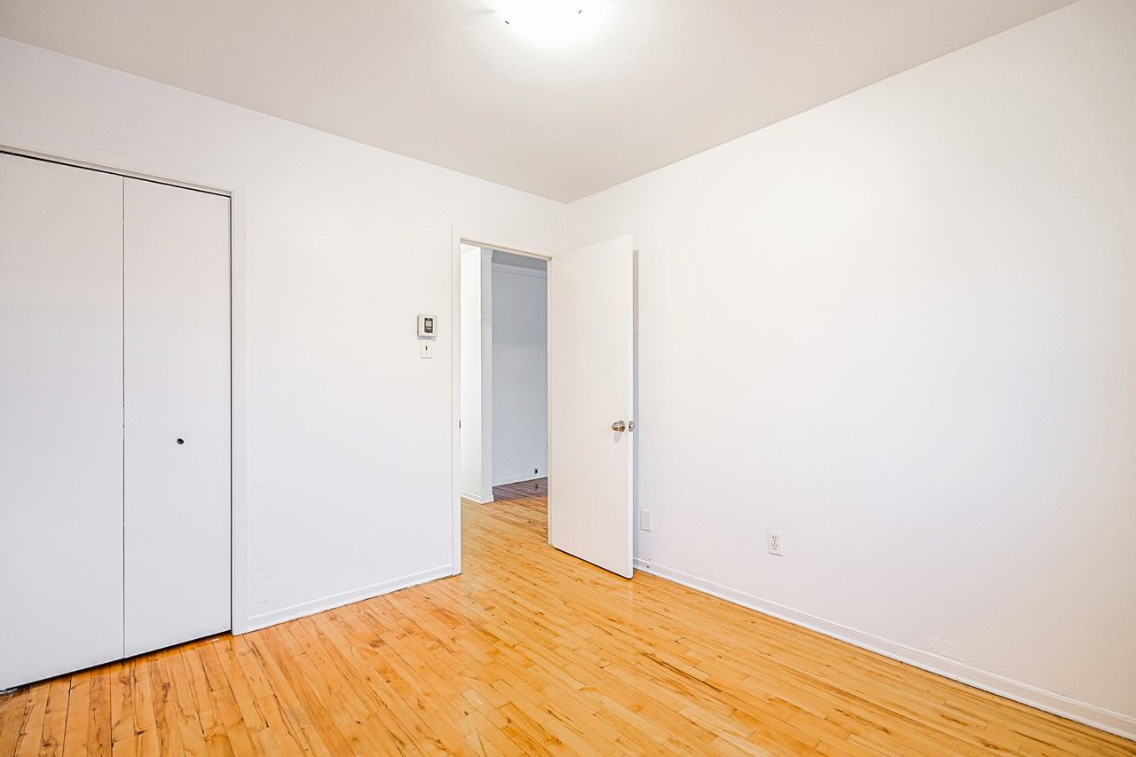 12375 Boul Rolland #6 - Photo 5 of 10