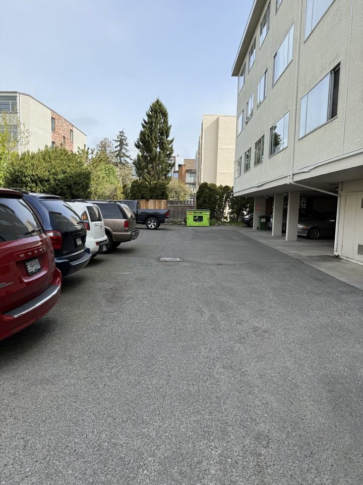 908 Cook St #204 - Photo 6 of 35