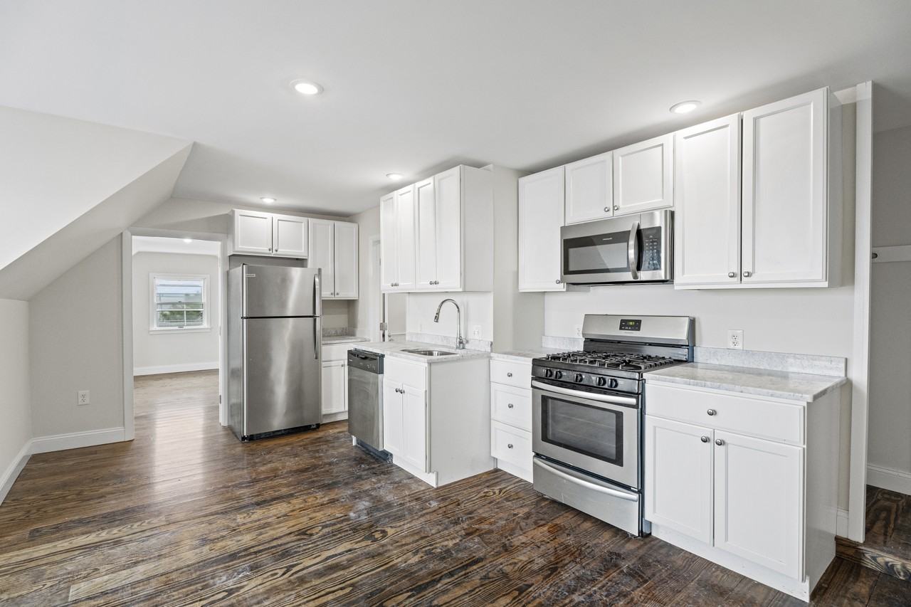 17 Hancox StreetApt 7 #7 - Photo 2 of 15