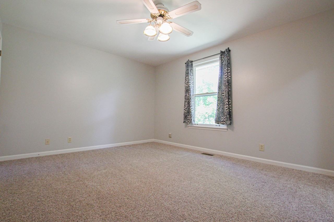 517 Aurelia Lynn Dr - Photo 7 of 17