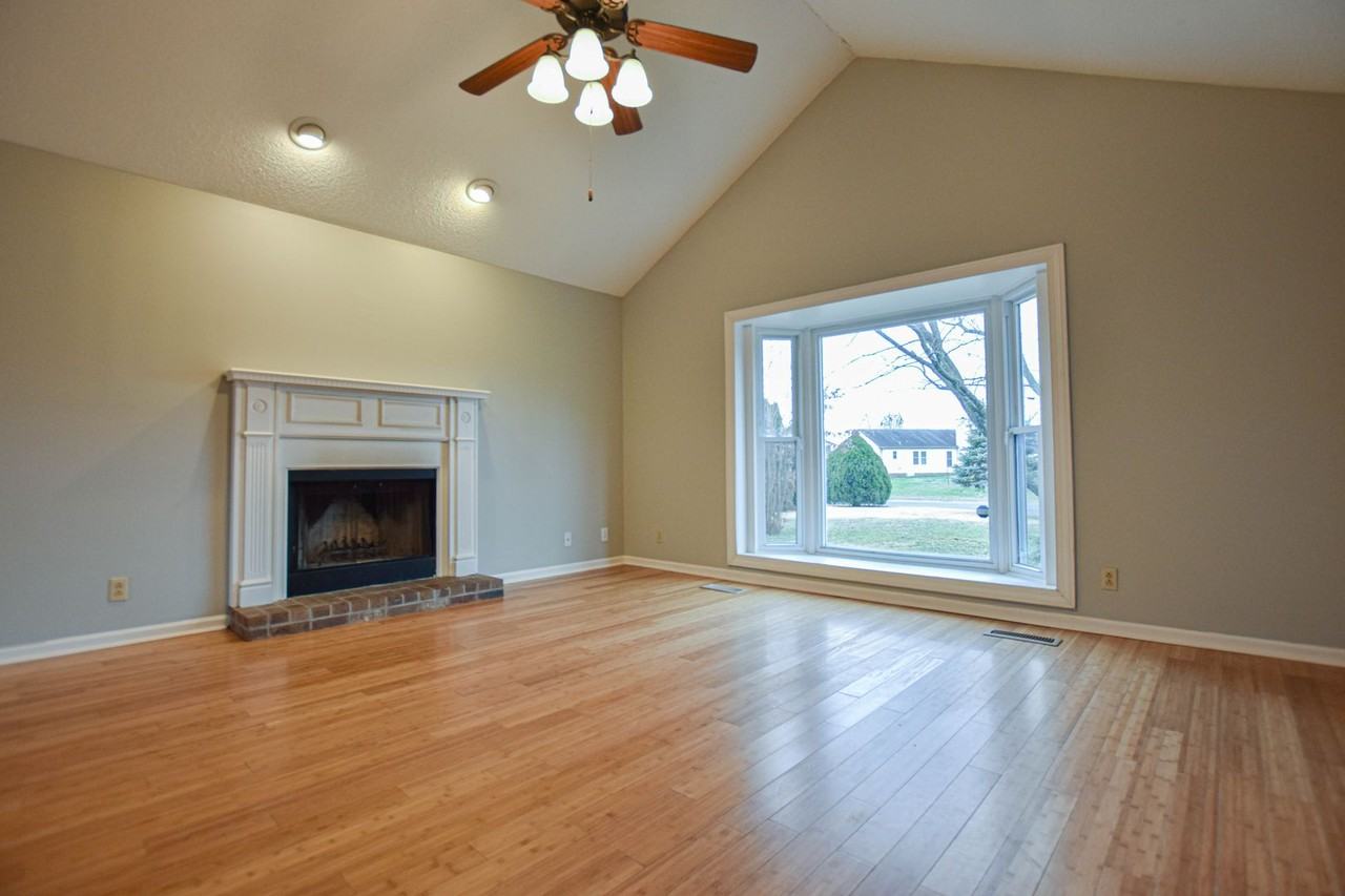 805 Mallard Ct - Photo 7 of 26