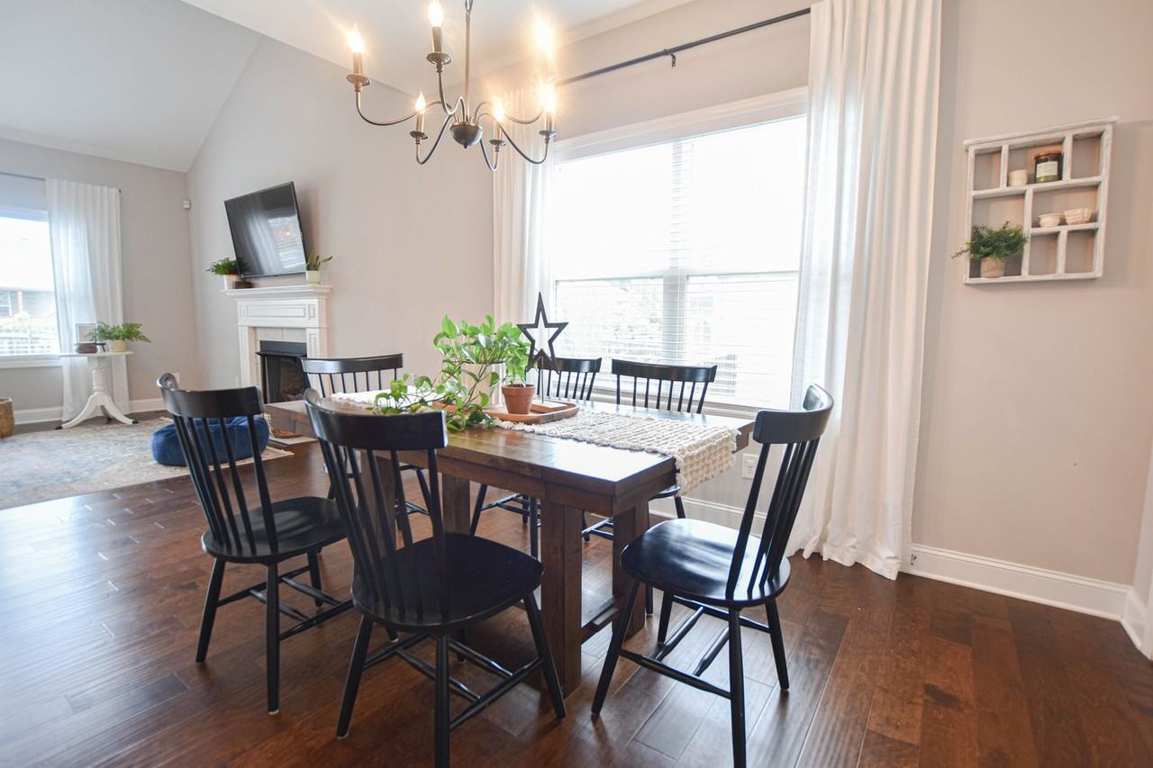 2072 Jackie Lorraine Dr - Photo 7 of 19