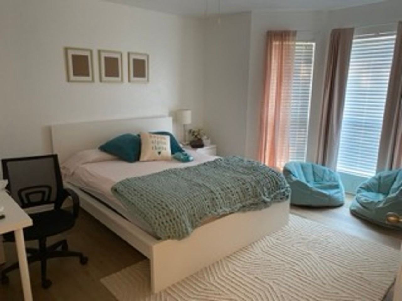 2009 S 10th St - Photo 6 of 11