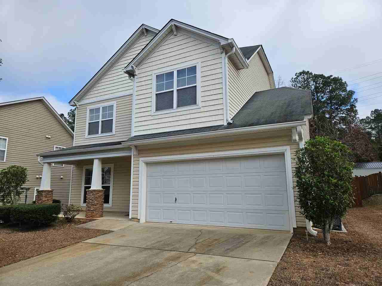 204 Hammock Dr - Photo 2 of 21