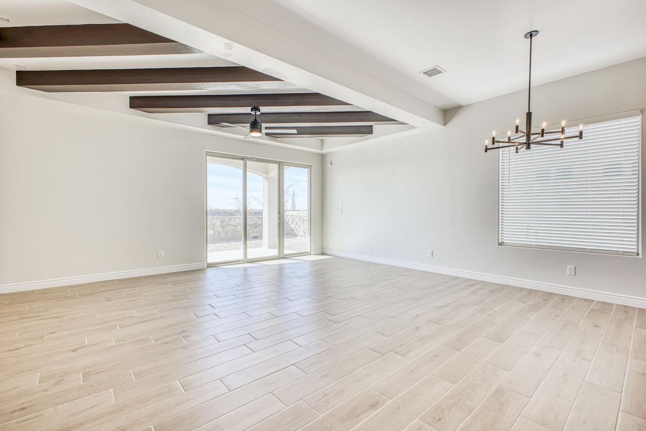 13336 Coldham St - Photo 5 of 50