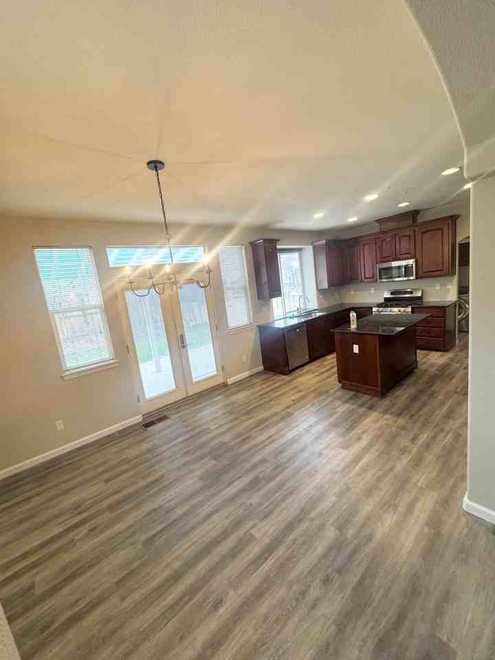 7354 Grand Island Dr - Photo 5 of 21