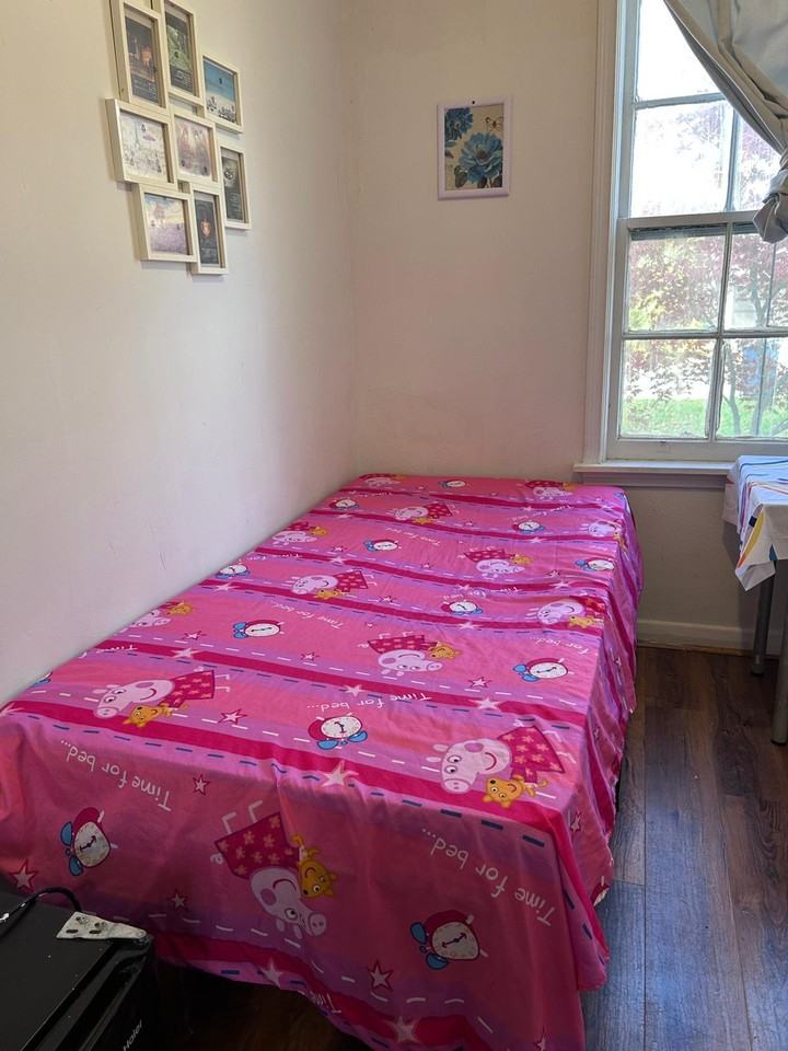 566 Caledonia Rd - Photo 7 of 14