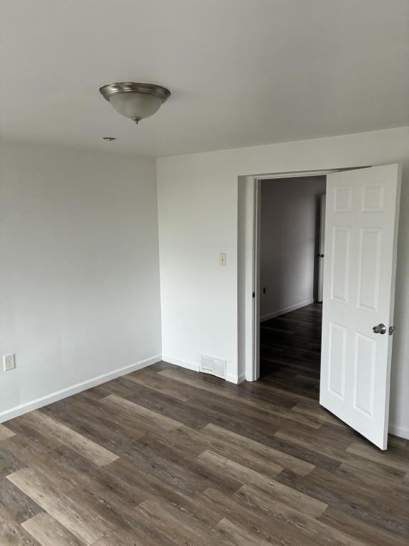 1150 Brownsville Rd - Photo 3 of 9