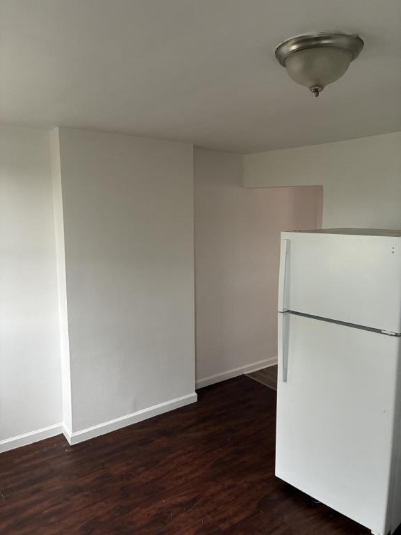 1150 Brownsville Rd - Photo 7 of 9