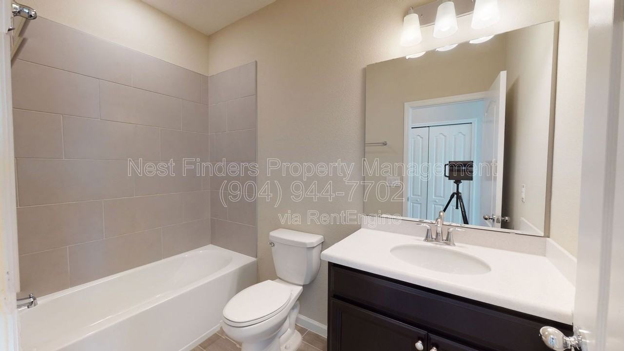 189 Trumpco Dr - Photo 4 of 28
