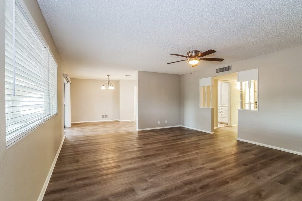 6643 E Decatur St - Photo 5 of 16