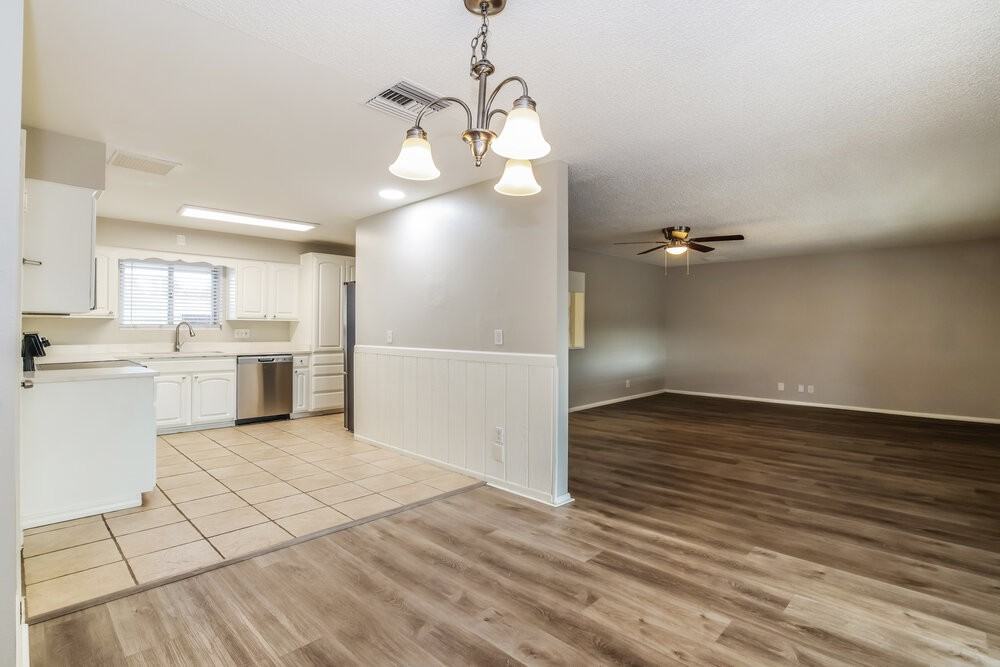 6643 E Decatur St - Photo 6 of 16