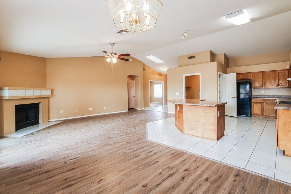 2203 E Edna Ave - Photo 6 of 16