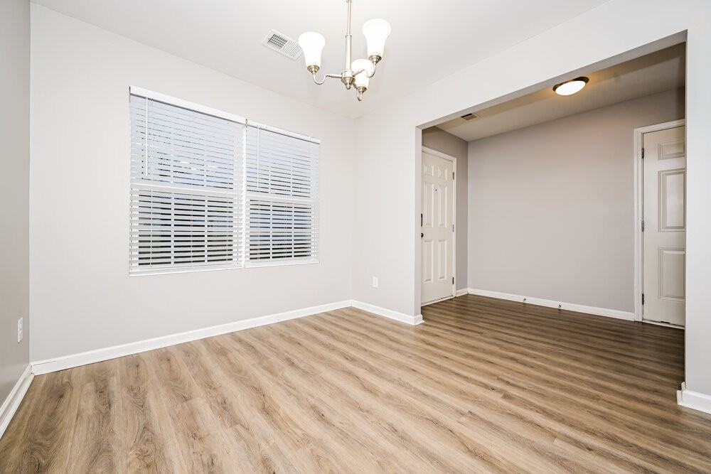 15 Betty Ann Ln - Photo 5 of 17