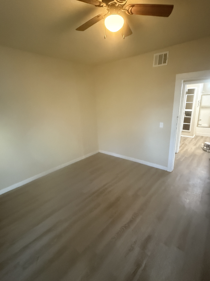 1006 S Rusk Ave #RUSK - Photo 5 of 7