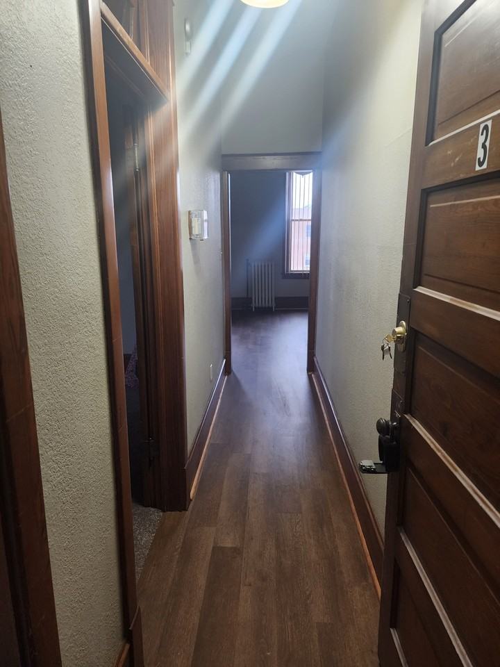 1363 Iowa St #3 - Photo 5 of 7